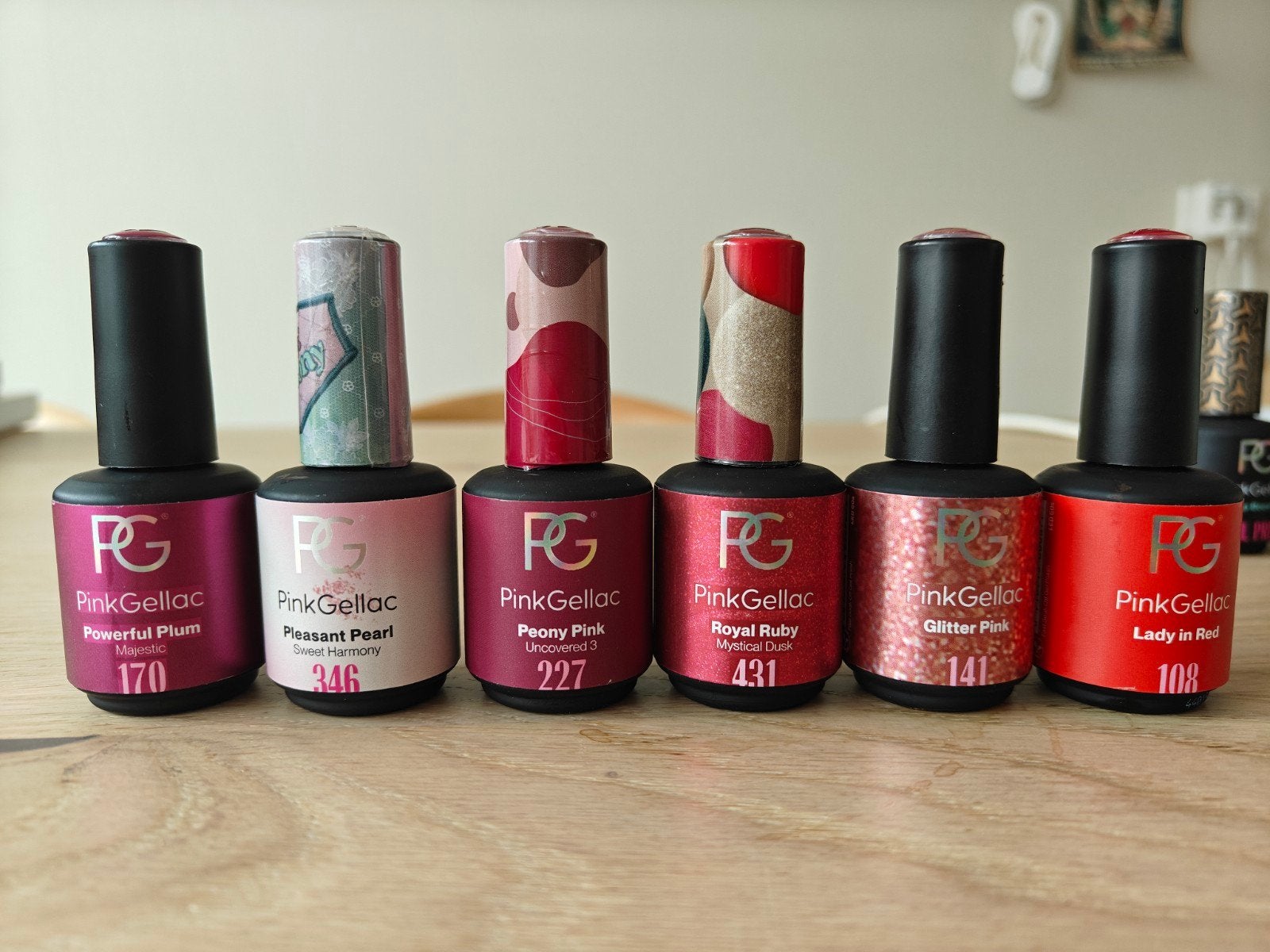 Pink Gellac  diverse kleuren, Ophalen of Verzenden, Overige kleuren, Handen en Nagels