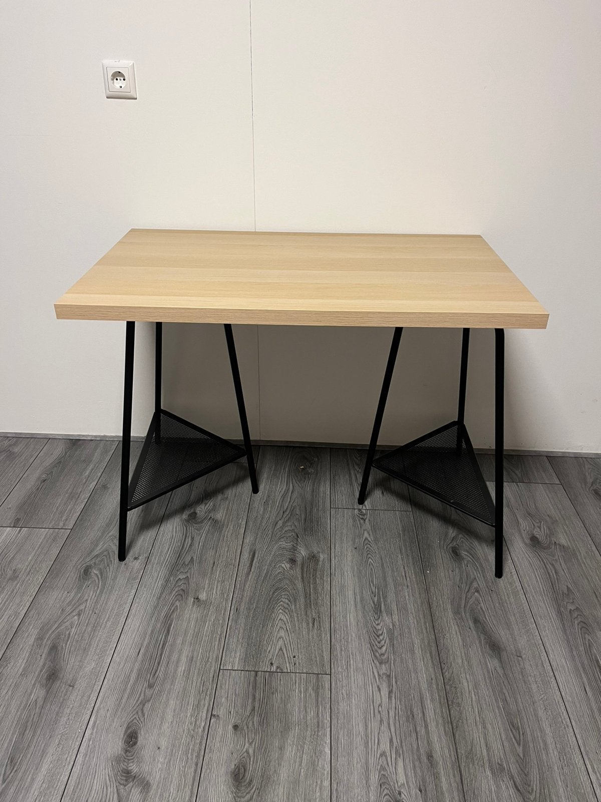 Ikea bureau, Ophalen, Gebruikt, 150 cm, Hout