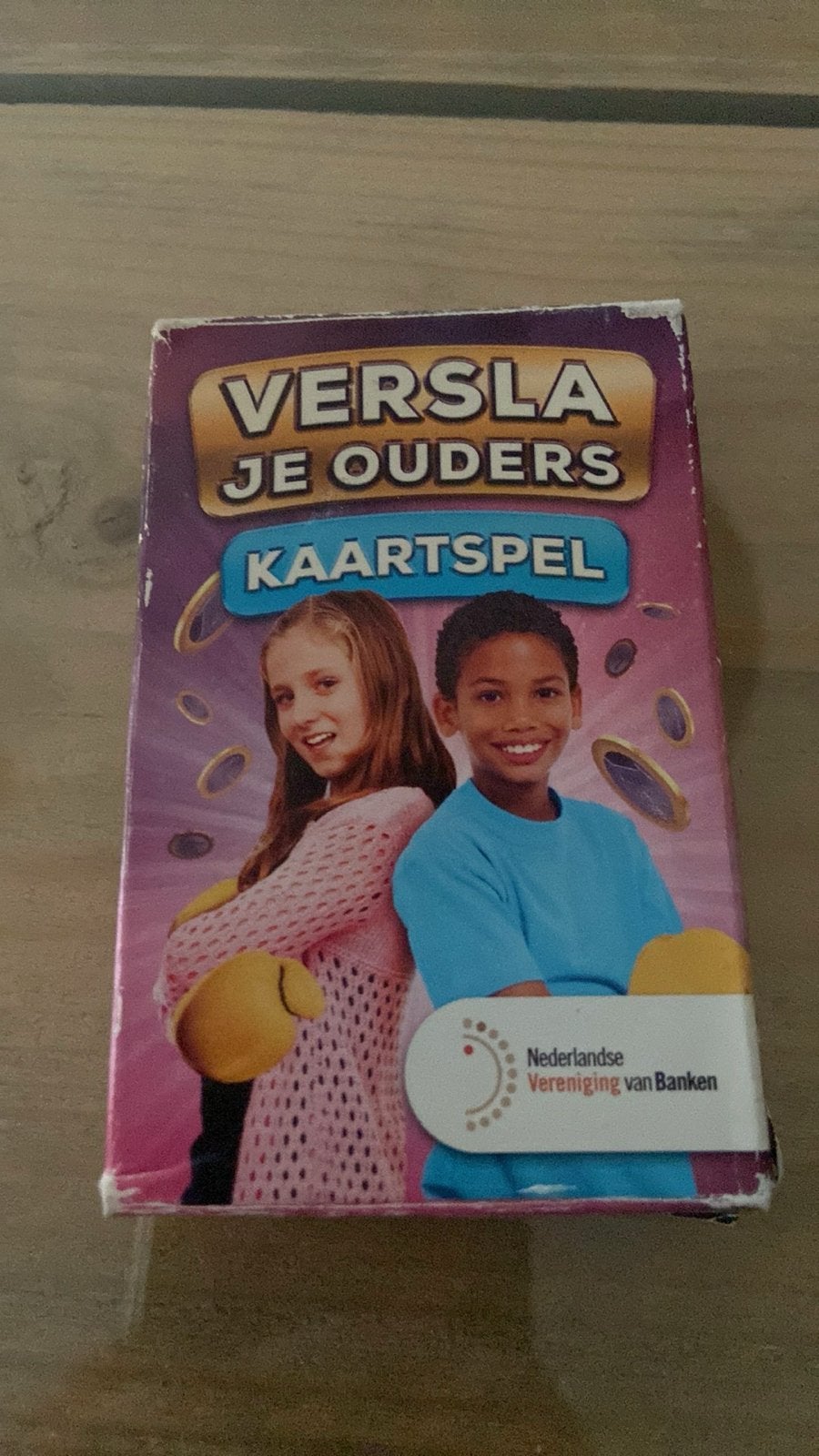 Versla Je Ouders Kaartspel - Educatief Spel, Drie of vier spelers, Ophalen of Verzenden, Gebruikt