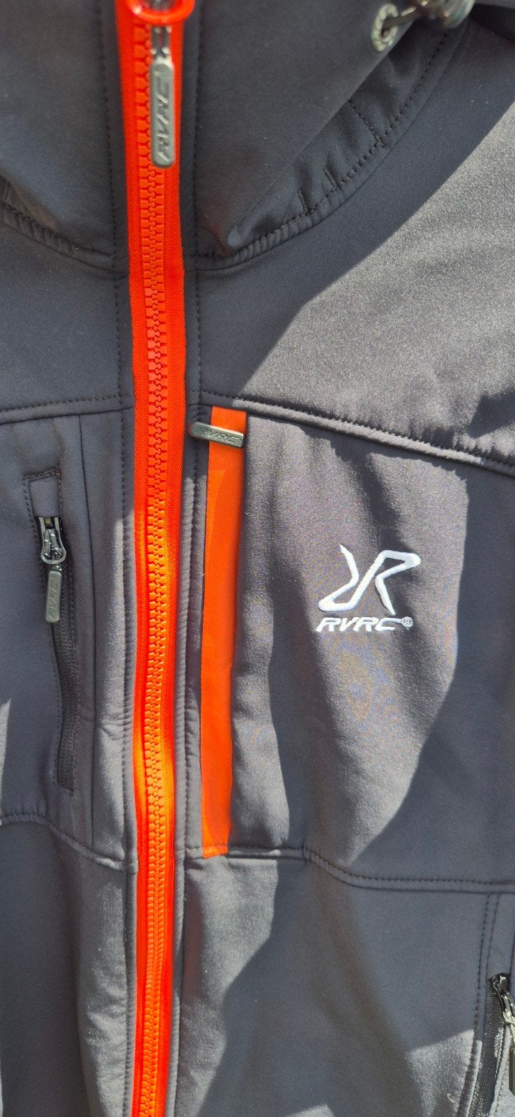 Softshell Revolution Race zwart S Tussenjas, Zwart, Ophalen of Verzenden, Zo goed als nieuw, Maat 46 (S) of kleiner