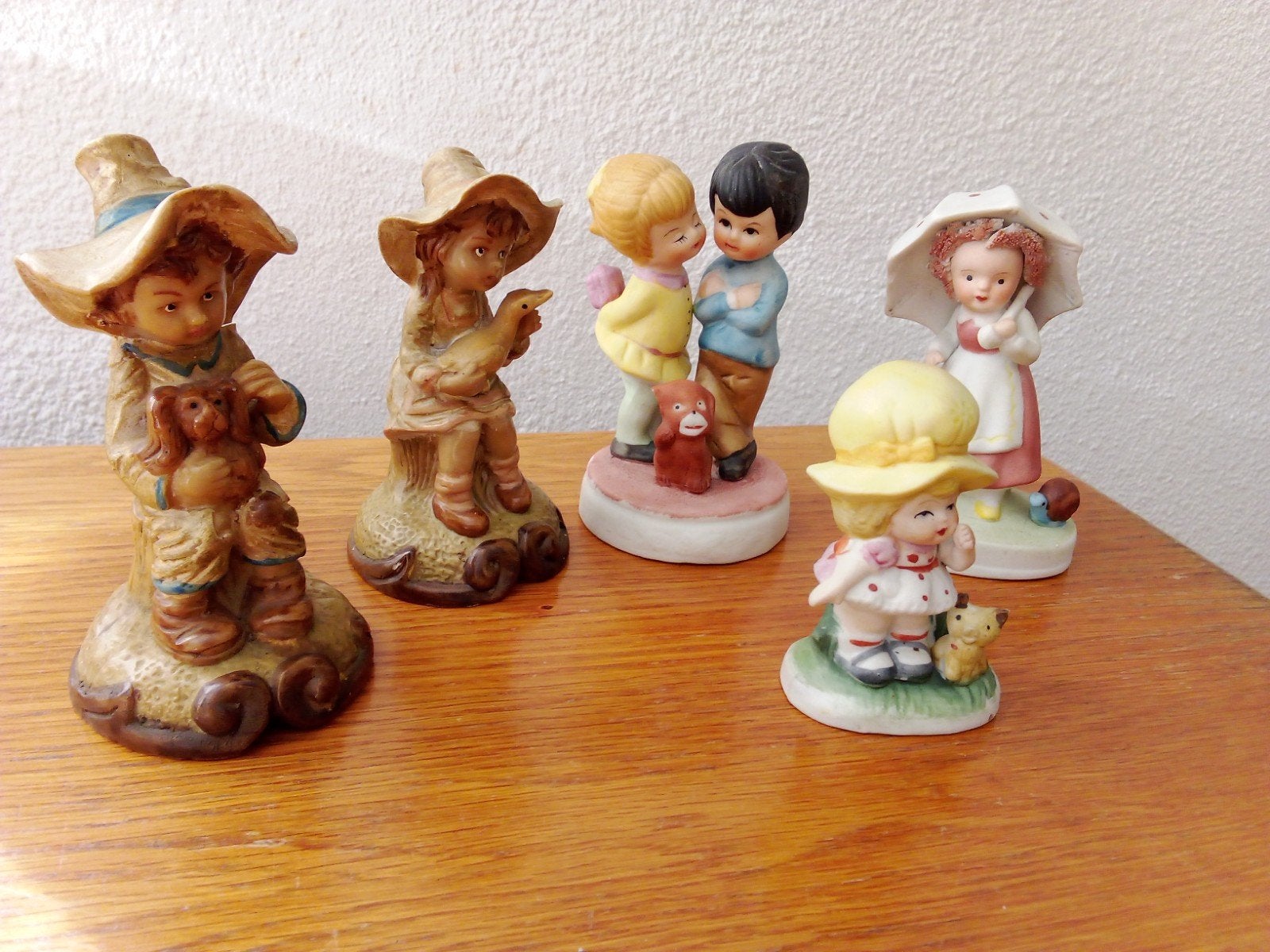 Set van 5 Vintage Beeldjes: Kinderen en Dieren, Verzamelen, Beelden en Beeldjes, Ophalen of Verzenden