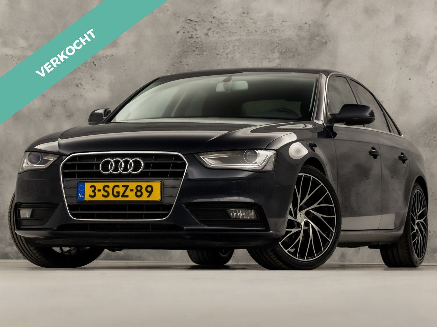 Audi A4 1.8 TFSI Sport (NAVIGATIE, CLIMATE, GETINT GLAS, SPO, Voorwielaandrijving, 12 maanden, Stof, Gebruikt