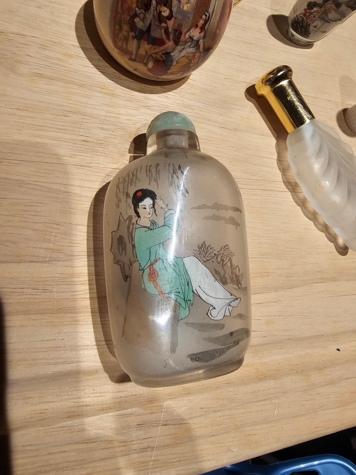 lege parfumflessen met zeer mooie details oude items, Verzamelen, Ophalen, Gebruikt, Parfumfles