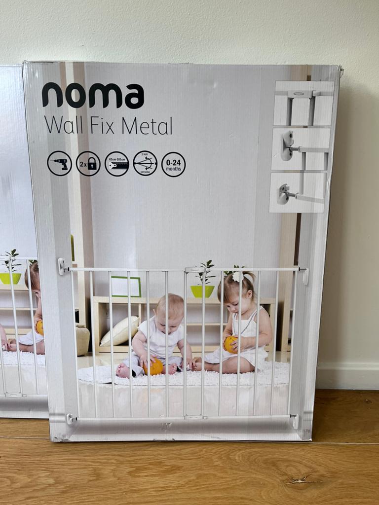 Noma Wall Fix Metal traphekje- Nieuw in doos, Kinderen en Baby's, Traphekjes, Ophalen, Nieuw, Metaal of IJzer, Schroefhekje