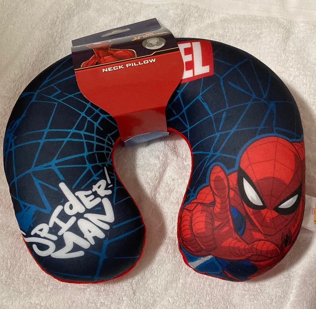 Nieuw nekkussen /reiskussen auto vliegtuig Spider-Man Marvel, Ophalen of Verzenden, Nieuw