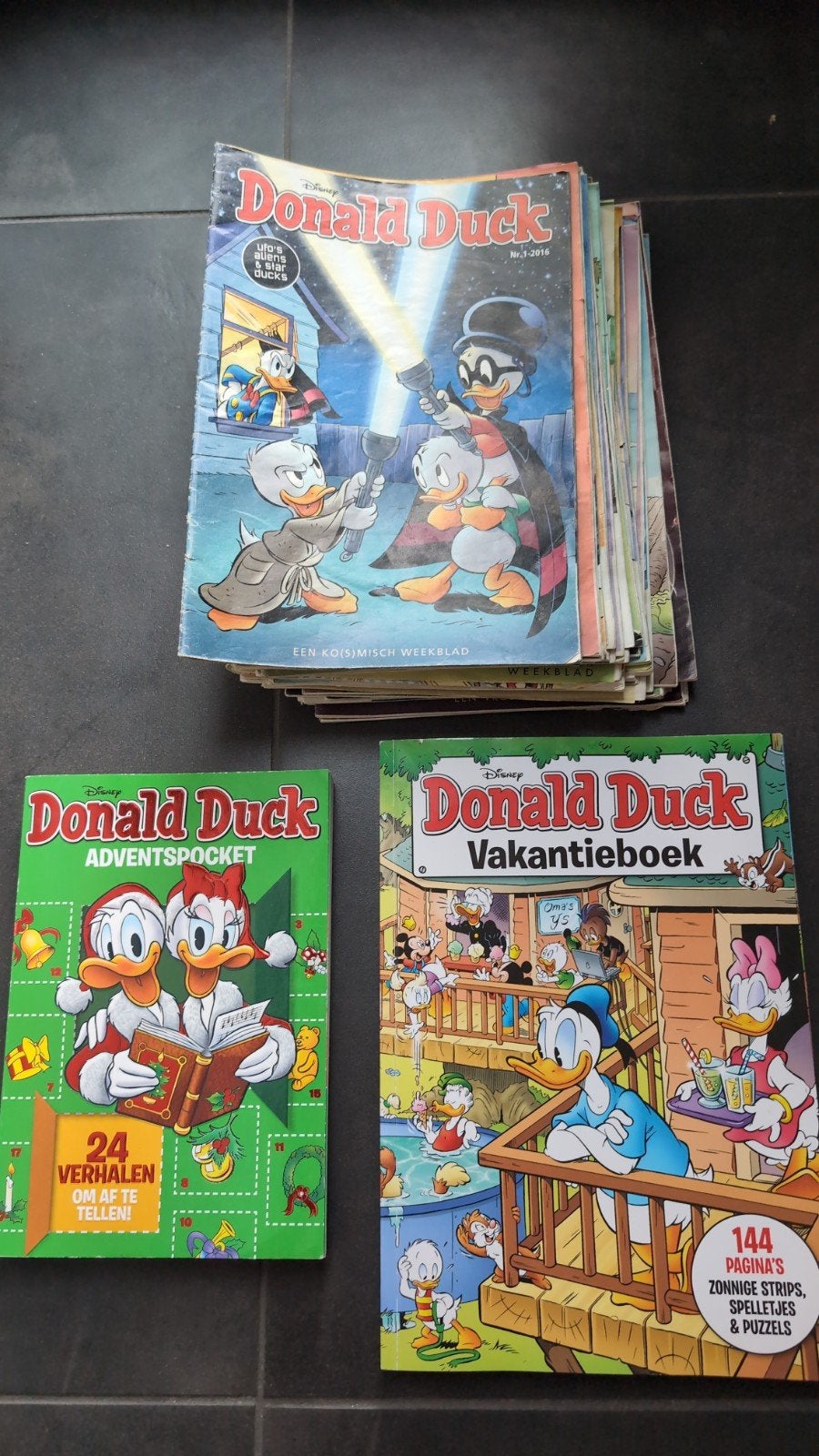 Donald Ducks+adventspocket+vakantieboek, Boeken, Meerdere comics, Ophalen, Gelezen, Europa
