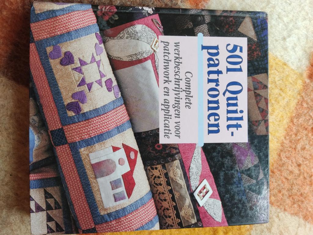 Quiltboek netjes en weinig gebruikt hardcover, Boeken, Ophalen of Verzenden, Zo goed als nieuw