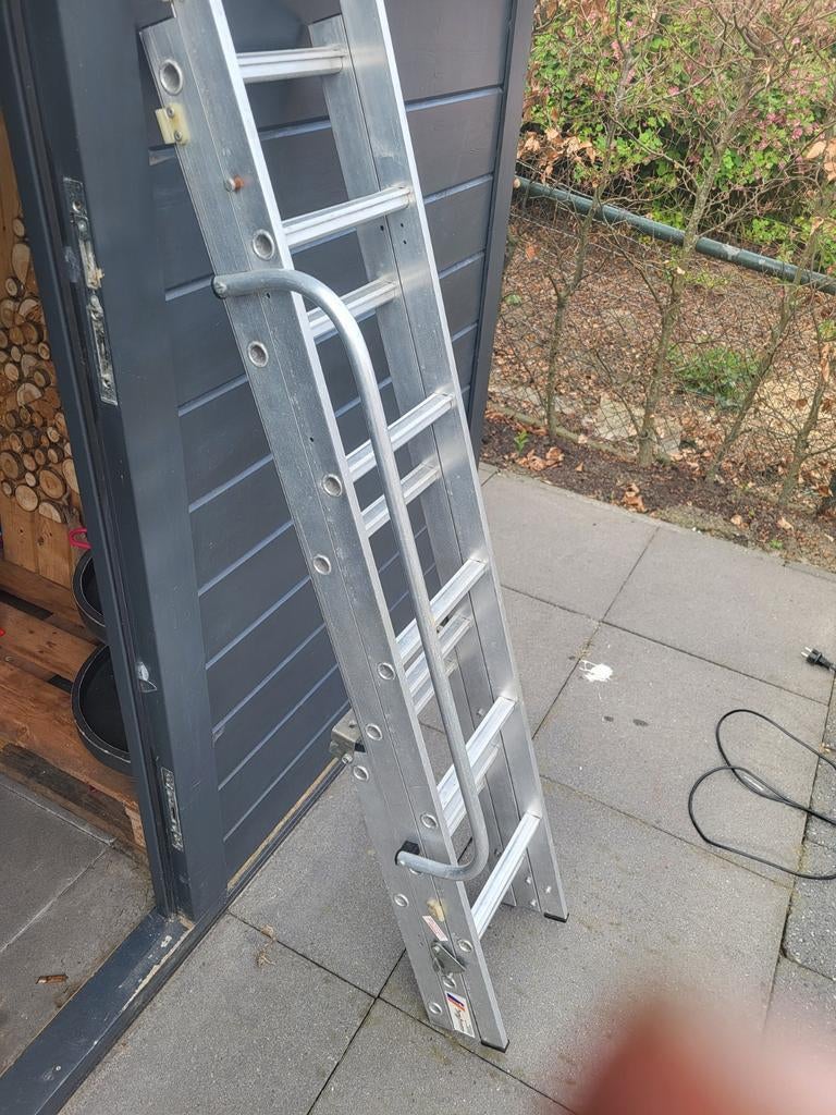 Zoldertrap uitschuifbaar smal model, Doe-het-zelf en Verbouw, Ladders en Trappen, Ophalen, 2 tot 4 meter