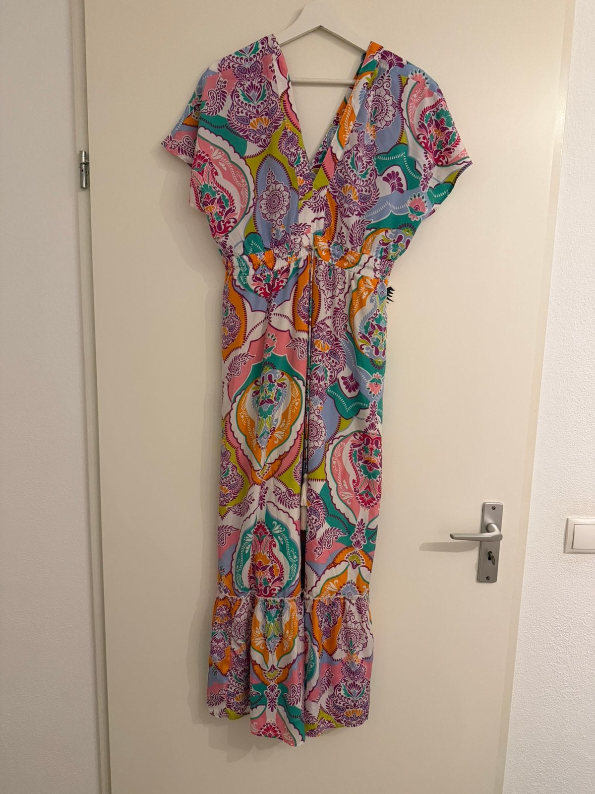 Lange dames jurk, Maat 38/40 (M), Meerkleurig, Ophalen of Verzenden, Zo goed als nieuw