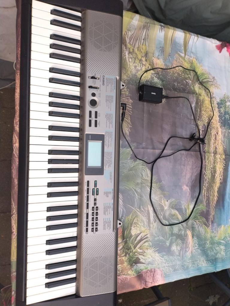Casio CTK-1300 Keyboard met adapter, Ophalen of Verzenden