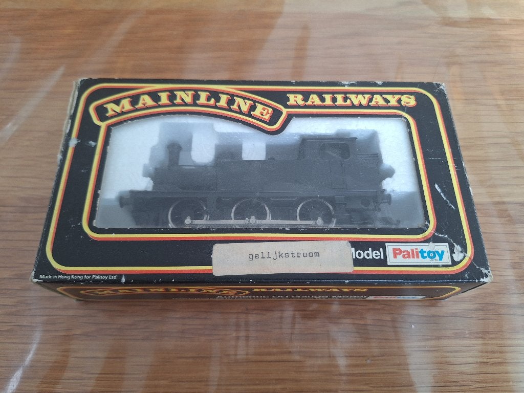 Mainline Engelse tank stoomloc 0-6-0T J72 spoor OO, Gebruikt, Analoog, Ophalen, Overige merken