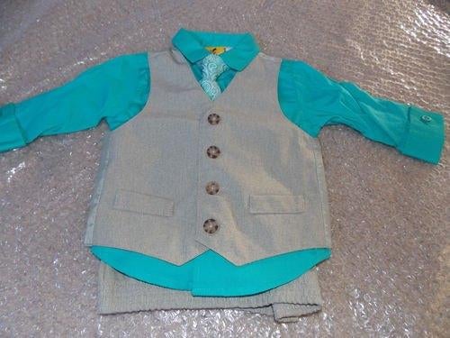 nieuw pakje voor jongen van 12 maanden, Kinderen en Baby's, Babykleding | Maat 80, All2wish4, Nieuw, Ophalen of Verzenden, Mama-evelien@live.nl