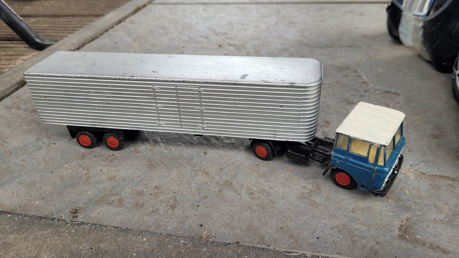 Lion cars 1:50, Ophalen of Verzenden, Gebruikt, Bus of Vrachtwagen, Lion Toys