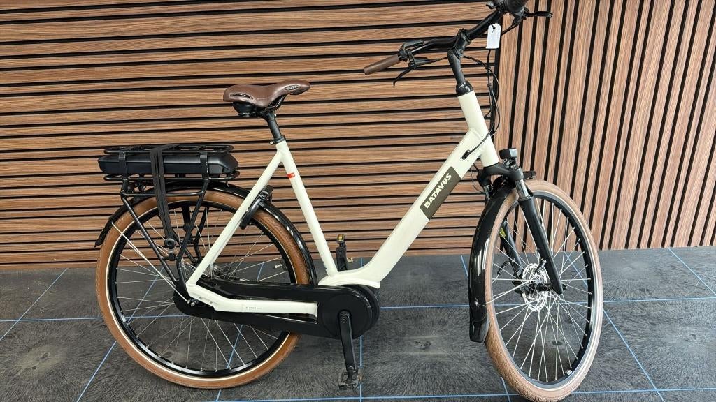 Batavus Altura| Bosch Smart| 2800 km| Extra hoog 61|garantie, 59 cm of meer, Ophalen, Zo goed als nieuw, Batavus