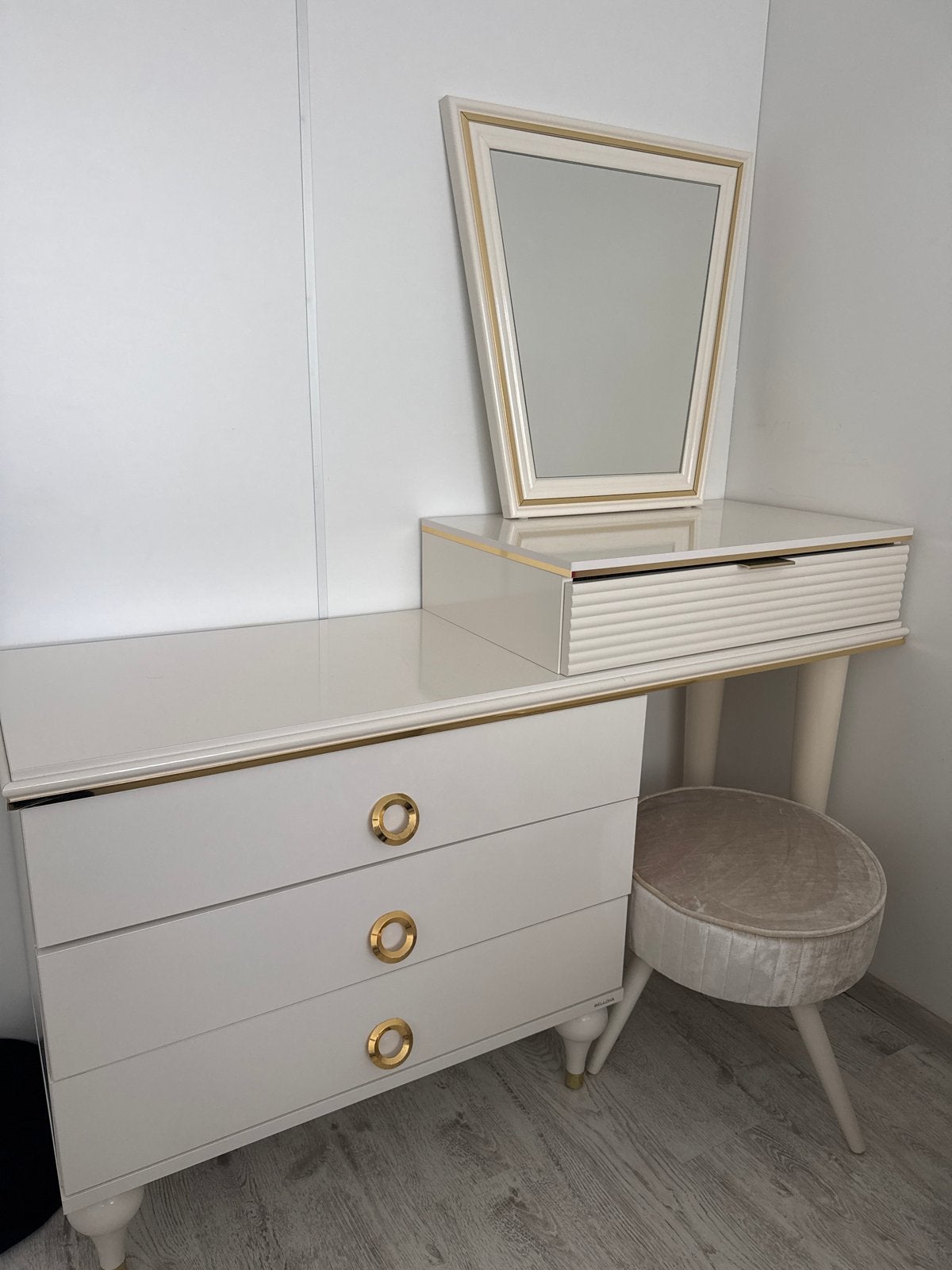 Make-Up tafel met stoel en 2 bijpassende ladekasten, 100 tot 150 cm, 1 of 2 laden, Ophalen of Verzenden, Zo goed als nieuw