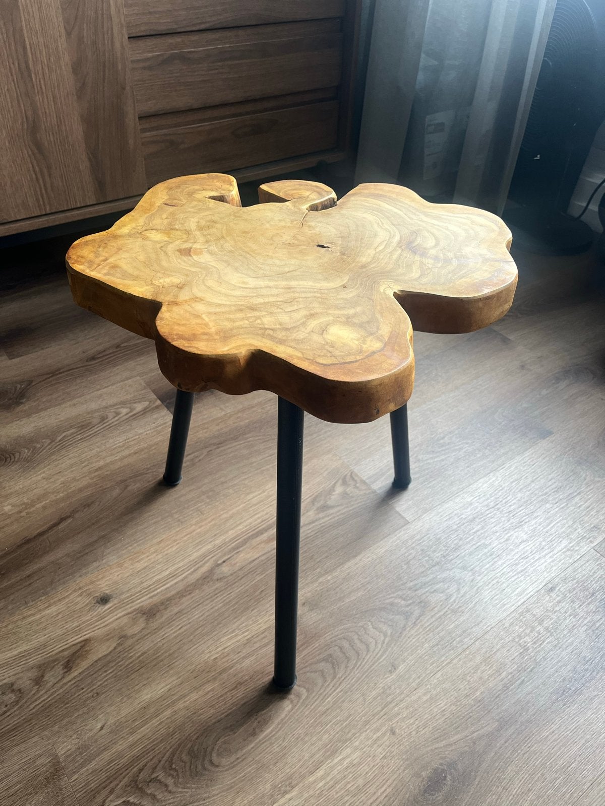 Unieke bijzettafel van boomstam, Ophalen, Minder dan 45 cm, Minder dan 55 cm, Gebruikt