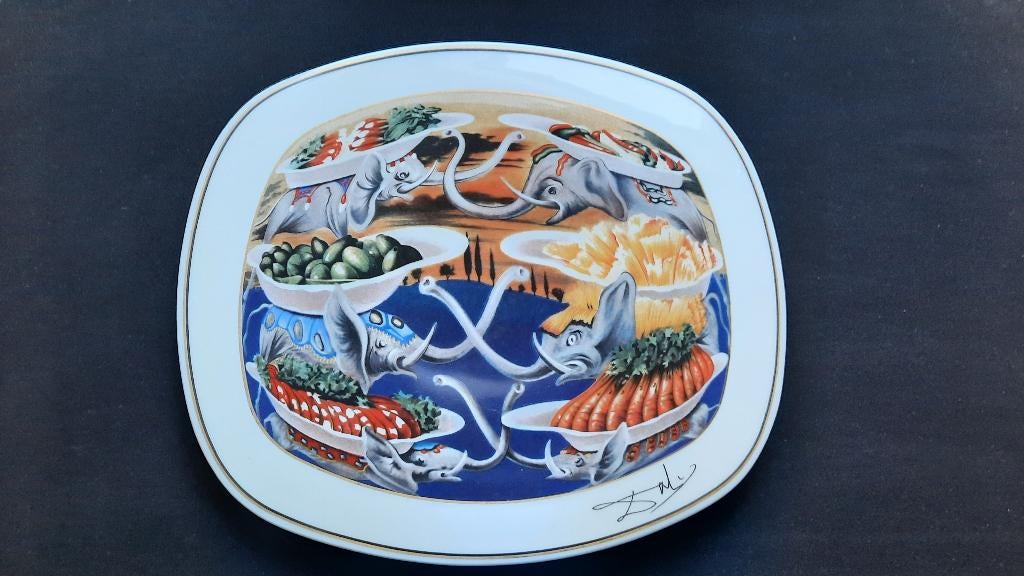 Dali porseleinen bord, Ophalen