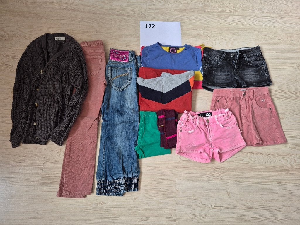 kledingset maat 122 en bodywarmer 122/128, Ophalen of Verzenden, Gebruikt, Meisje, Setje