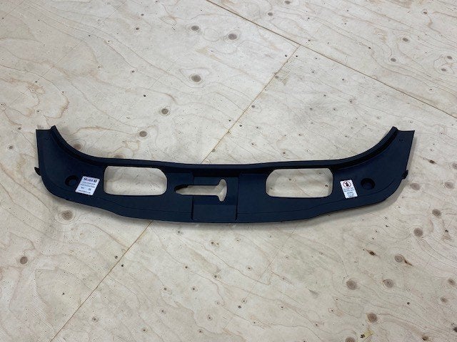 Radiateur afdekking Porsche Panamera (SKU 3D-005), Gebruikt, Voor, ., Porsche