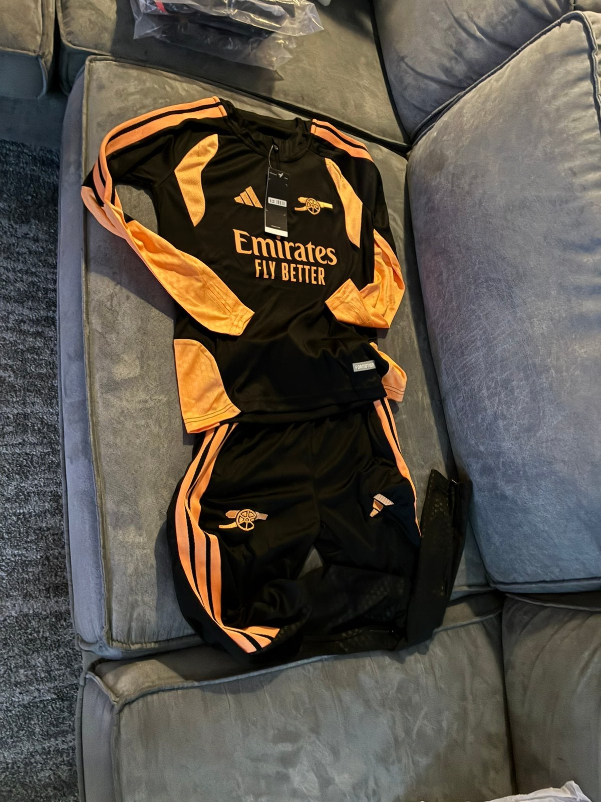 Arsenal trainingspak 26/27 halfzip maat 128/134, Ophalen of Verzenden, Zo goed als nieuw, Jongen of Meisje, Setje