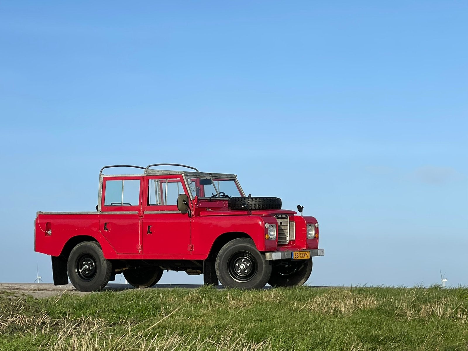 Land Rover series set heel nette Velgen met Michelin banden, Auto diversen, Auto-accessoires, Ophalen