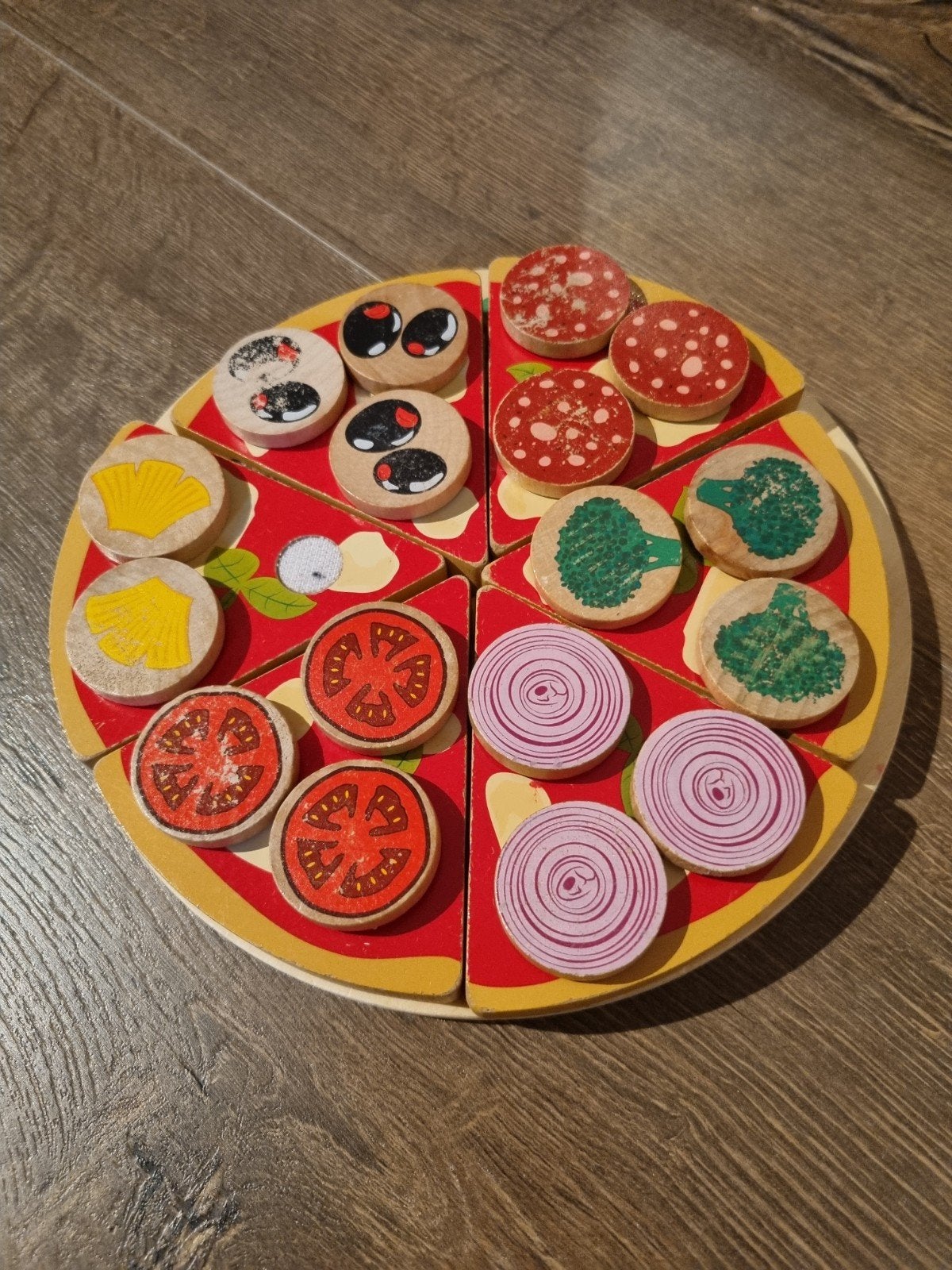 Houten speelgoed pizza met diverse toppings, Ophalen, Gebruikt, Jongen of Meisje