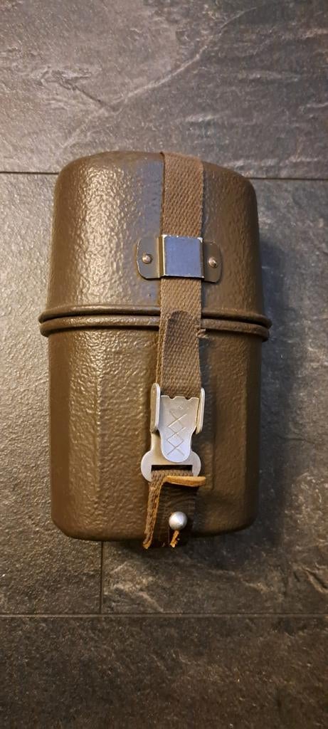 Vintage Duitse Wehrmacht veldfles met beker, Ophalen of Verzenden, Landmacht, Duitsland, Overige typen