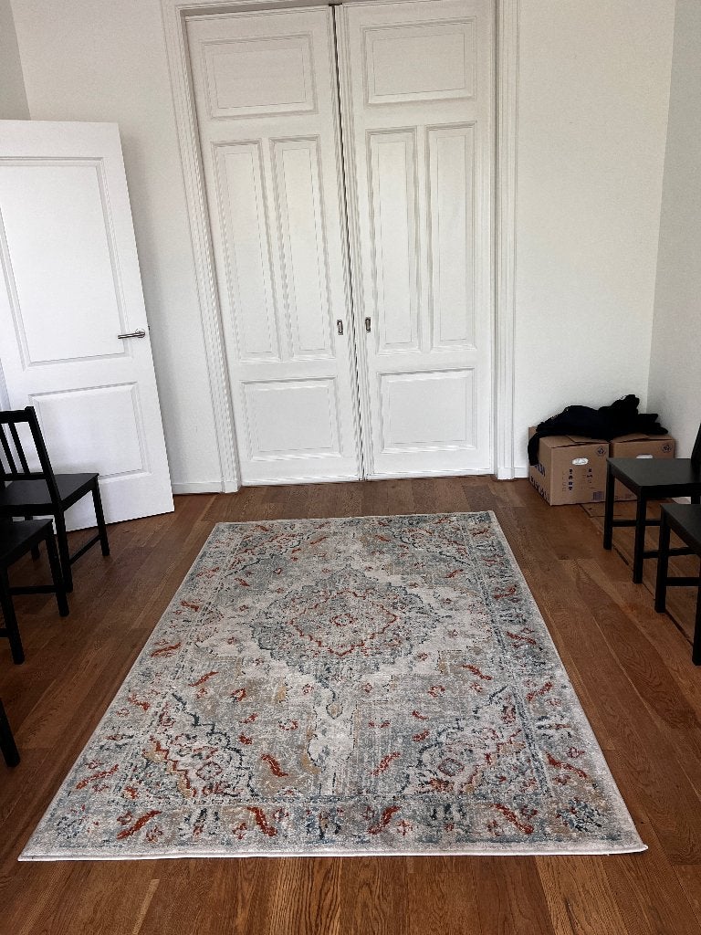Rug - Carpet, Huis en Inrichting, Stoffering | Tapijten en Kleden, Zo goed als nieuw, 150 tot 200 cm, 200 cm of meer, Rechthoekig