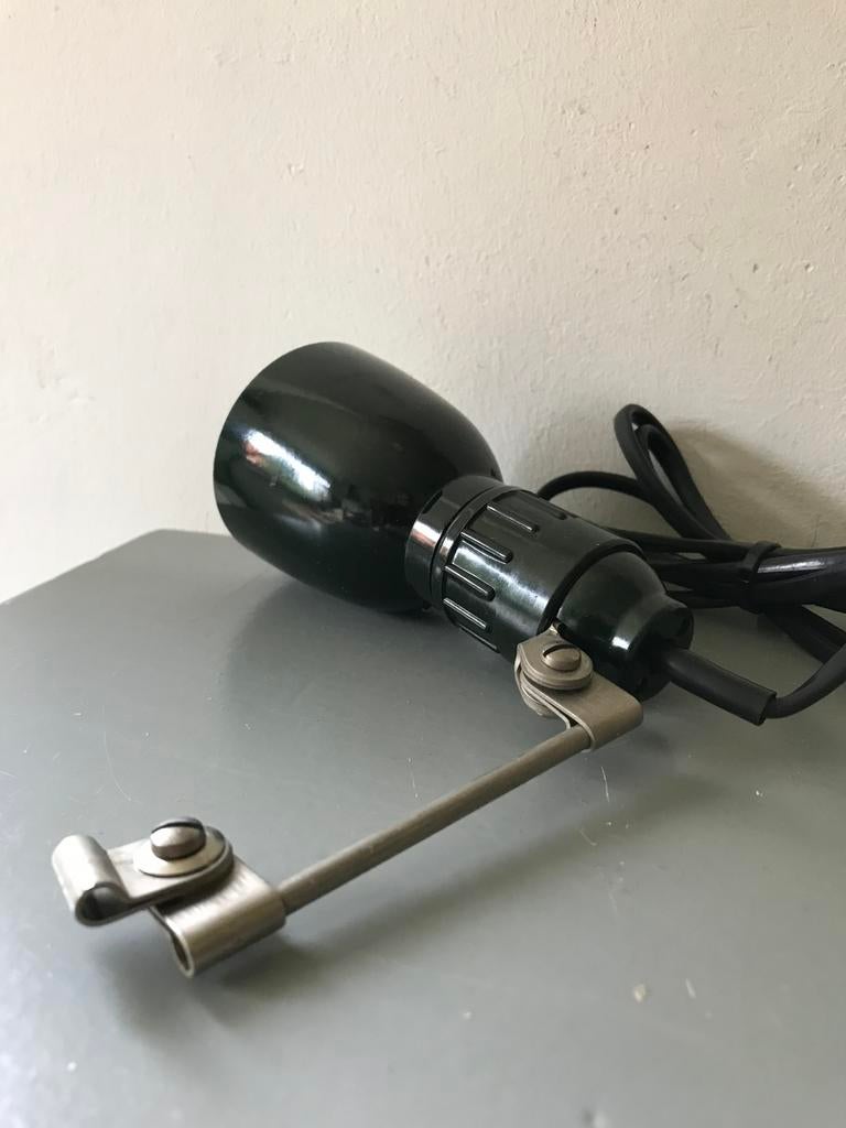 Oud Groen bakkeliet naaimachine lampje, Ophalen of Verzenden