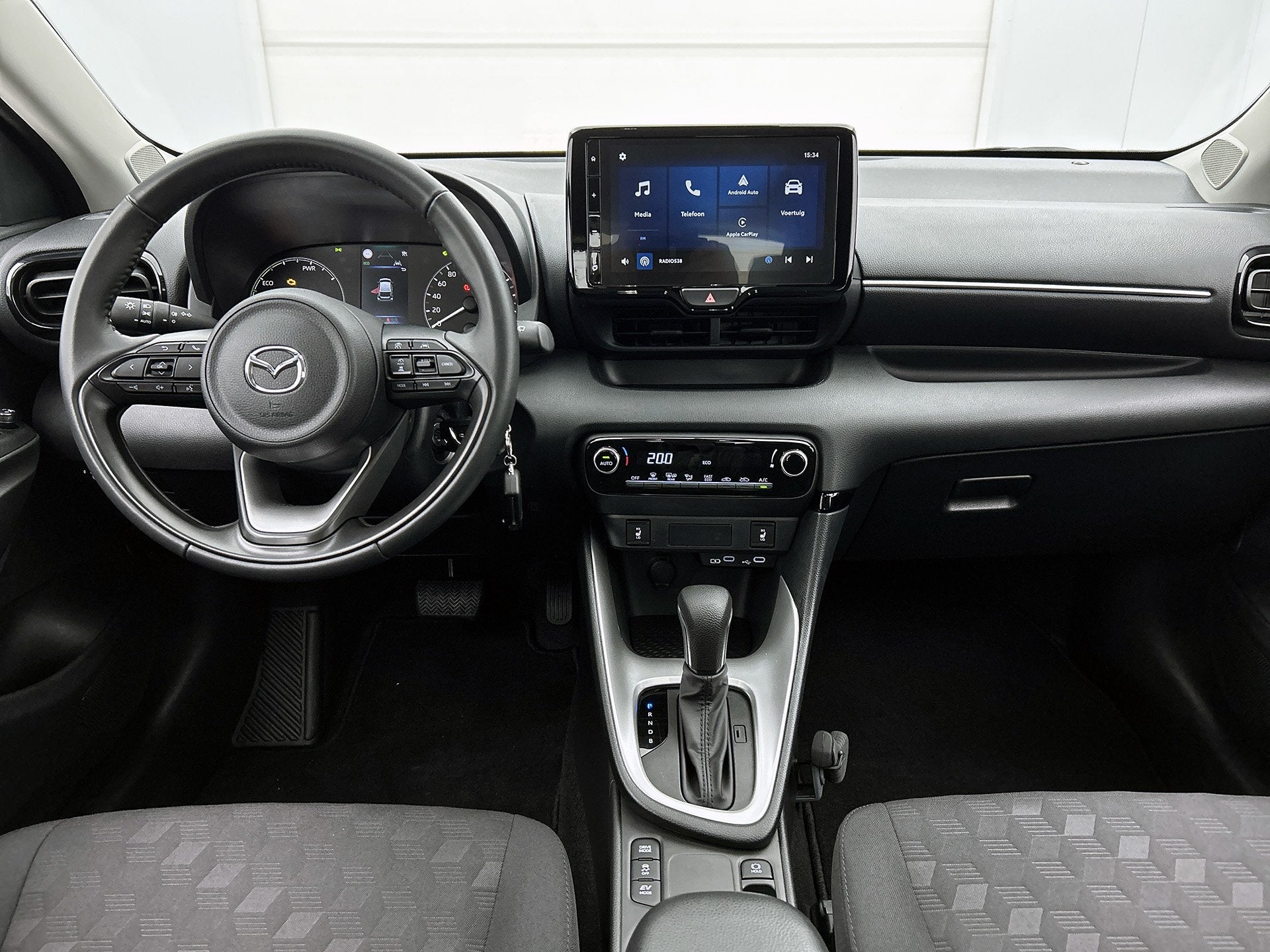 Mazda 2 Hybrid 1.5 Centre-line | Stoelverwarming | Camera |, Auto's, 12 maanden, Gebruikt, Wit, Bedrijf