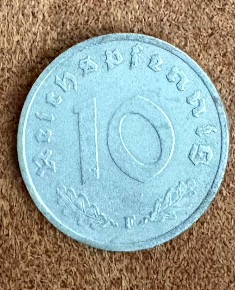 Duitse 10 Reichspfennig munt uit 1941F, Verzamelen, Ophalen of Verzenden, Landmacht, Embleem of Badge
