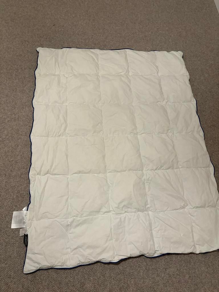 JYSK peuter dekbed eendendons 100x135 cm z.g.a.n., Huis en Inrichting, Ophalen of Verzenden, Zo goed als nieuw, Overige maten