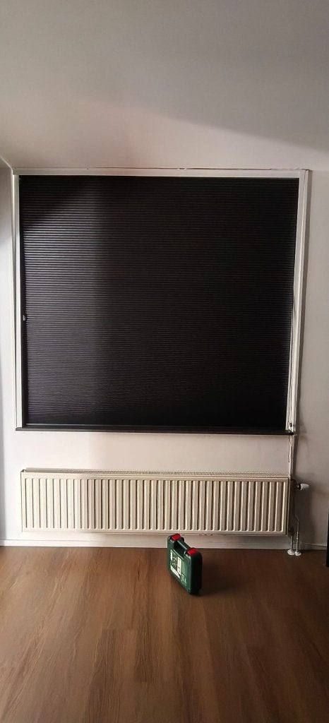 Veneta Verduisterend Plisségordijn (Zwart) – 200,5 cm breed, Ophalen, 200 cm, Overige merken, Inclusief montageonderdelen