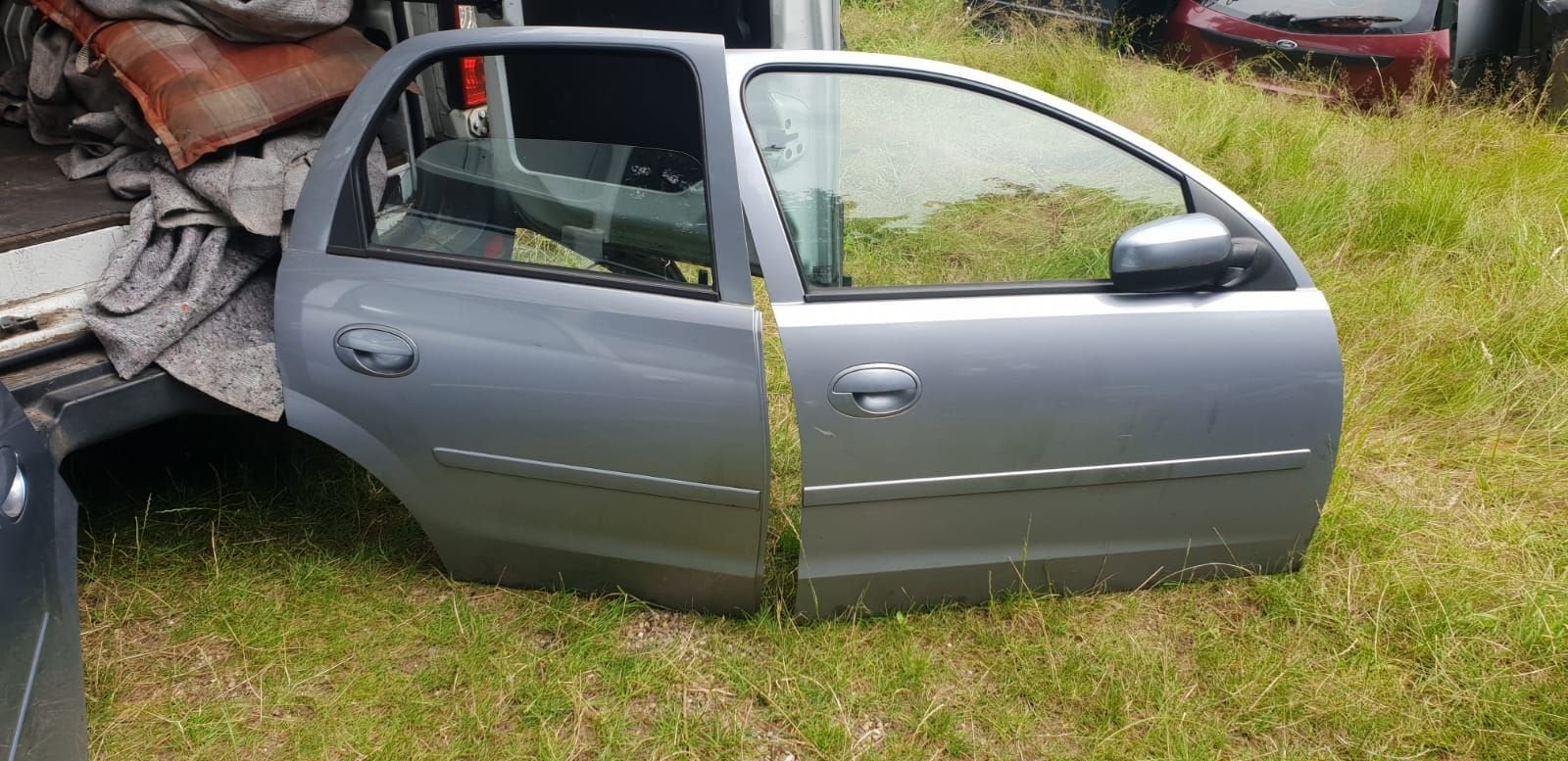 OPEL CORSA C PORTIEREN RV+RA CODE Z163, Gebruikt, -, Deur, -