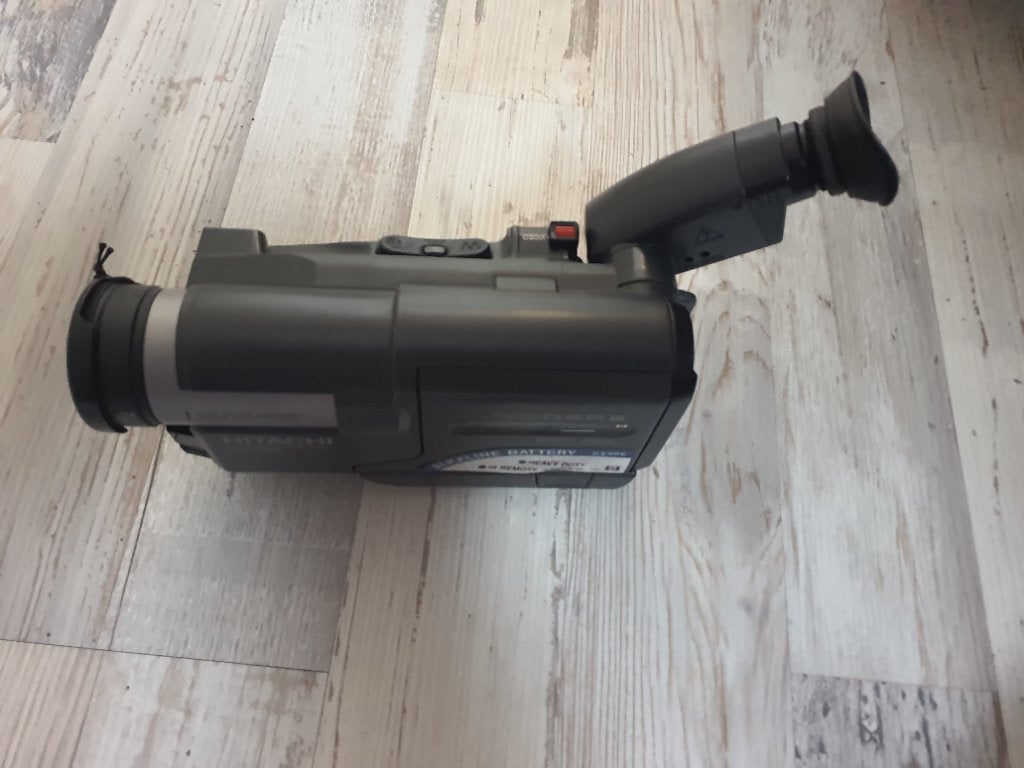 Videocamera Hitachi vm-230e, Audio, Tv en Foto, Videocamera's Analoog, Ophalen, 8mm