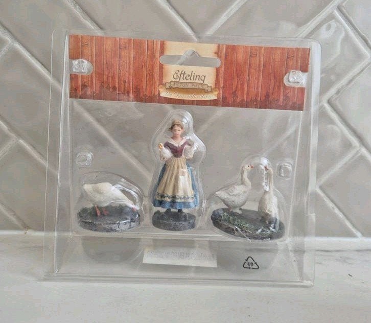 Luville Efteling Ganzenhoedster met ganzen beeldjes set, Ophalen of Verzenden, Nieuw