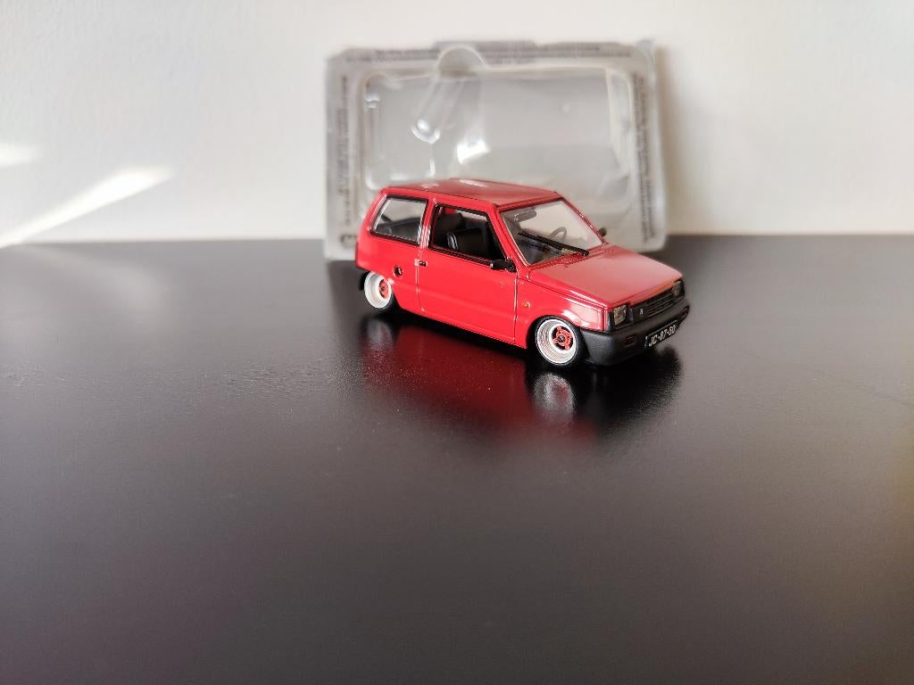DeAgostini Lada Oka (Custom), Ophalen of Verzenden, Zo goed als nieuw, Auto, Overige merken