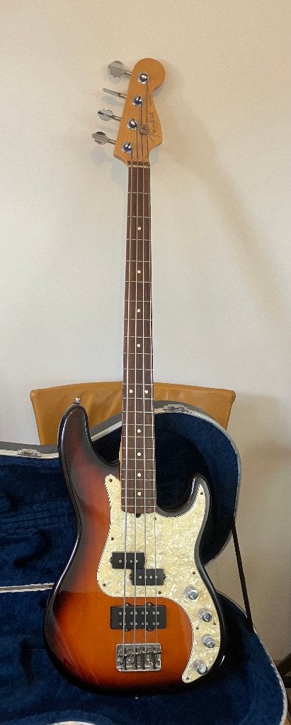 Fender Precision Bass  USA 1996 + originele koffer, Ophalen of Verzenden, Zo goed als nieuw, Elektrisch