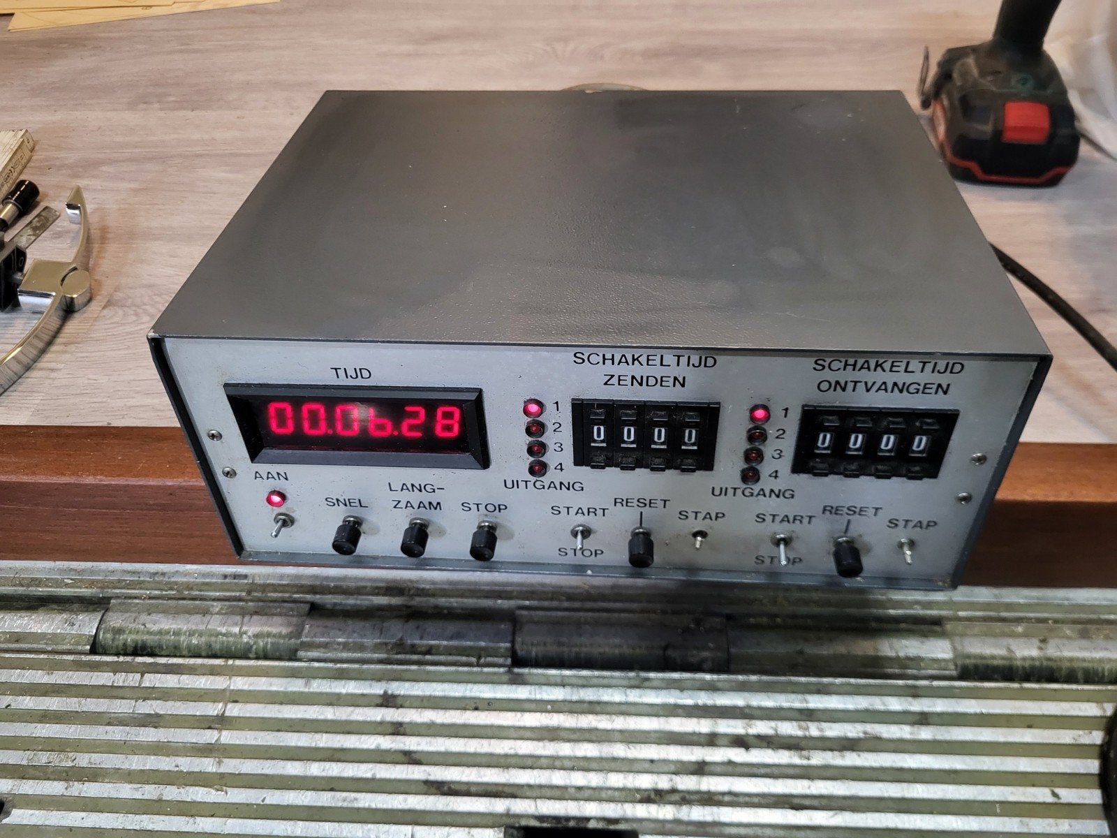 meet apparatuur rt 3600 rt 4600 zender ontvanger, Ophalen of Verzenden, Landmacht, Nederland