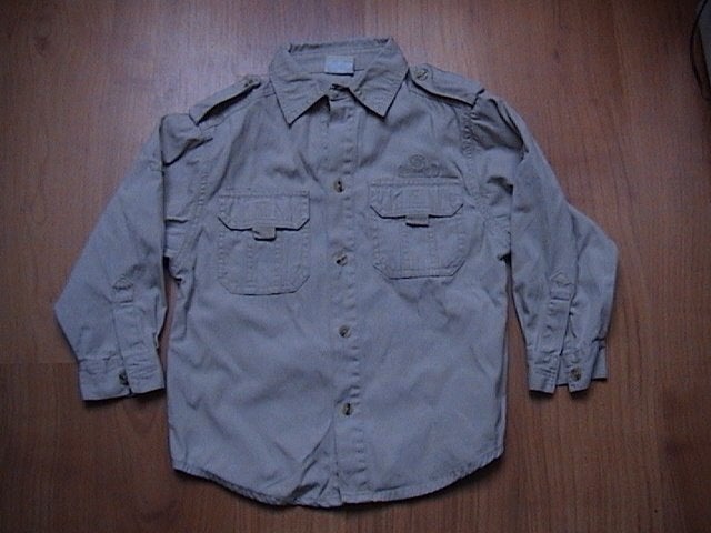 Beige hemd met lange mouw voor jongen maat 104, Kinderen en Baby's, Ophalen of Verzenden, Gebruikt, Jongen, Overhemd of Blouse