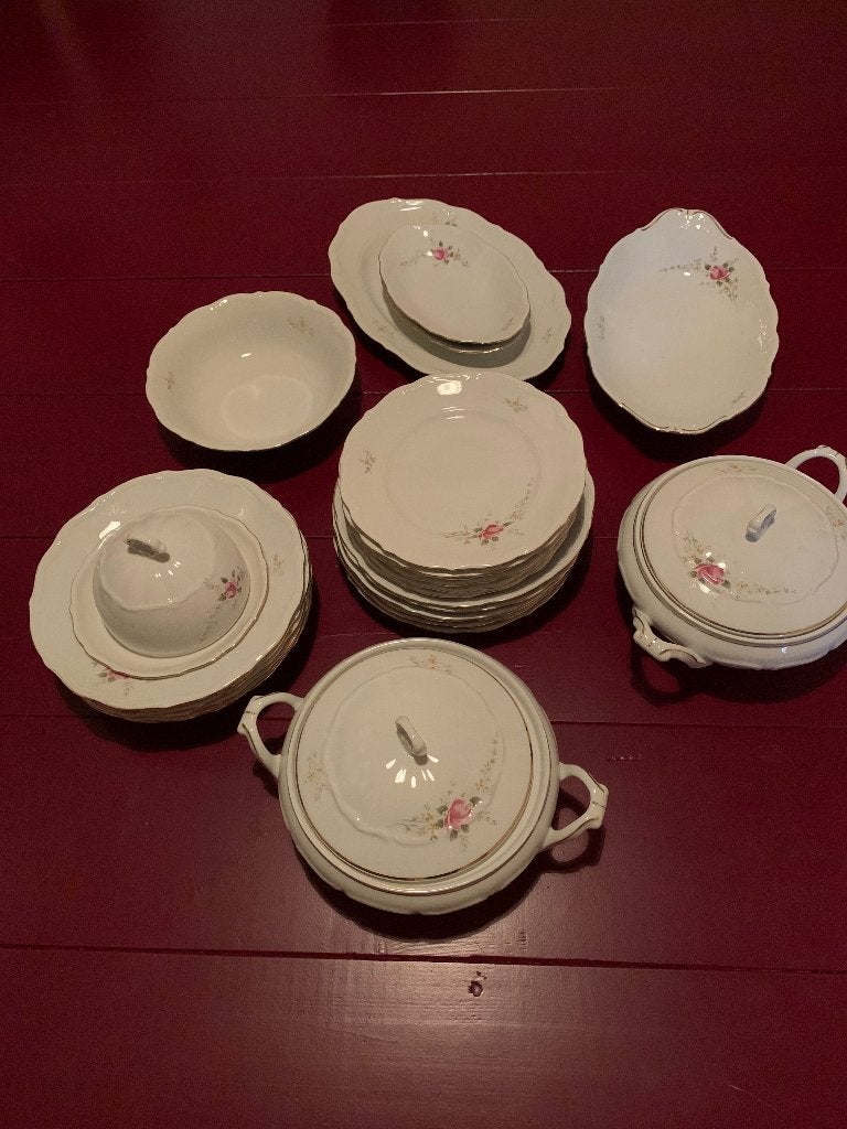 Oud servies, Ophalen