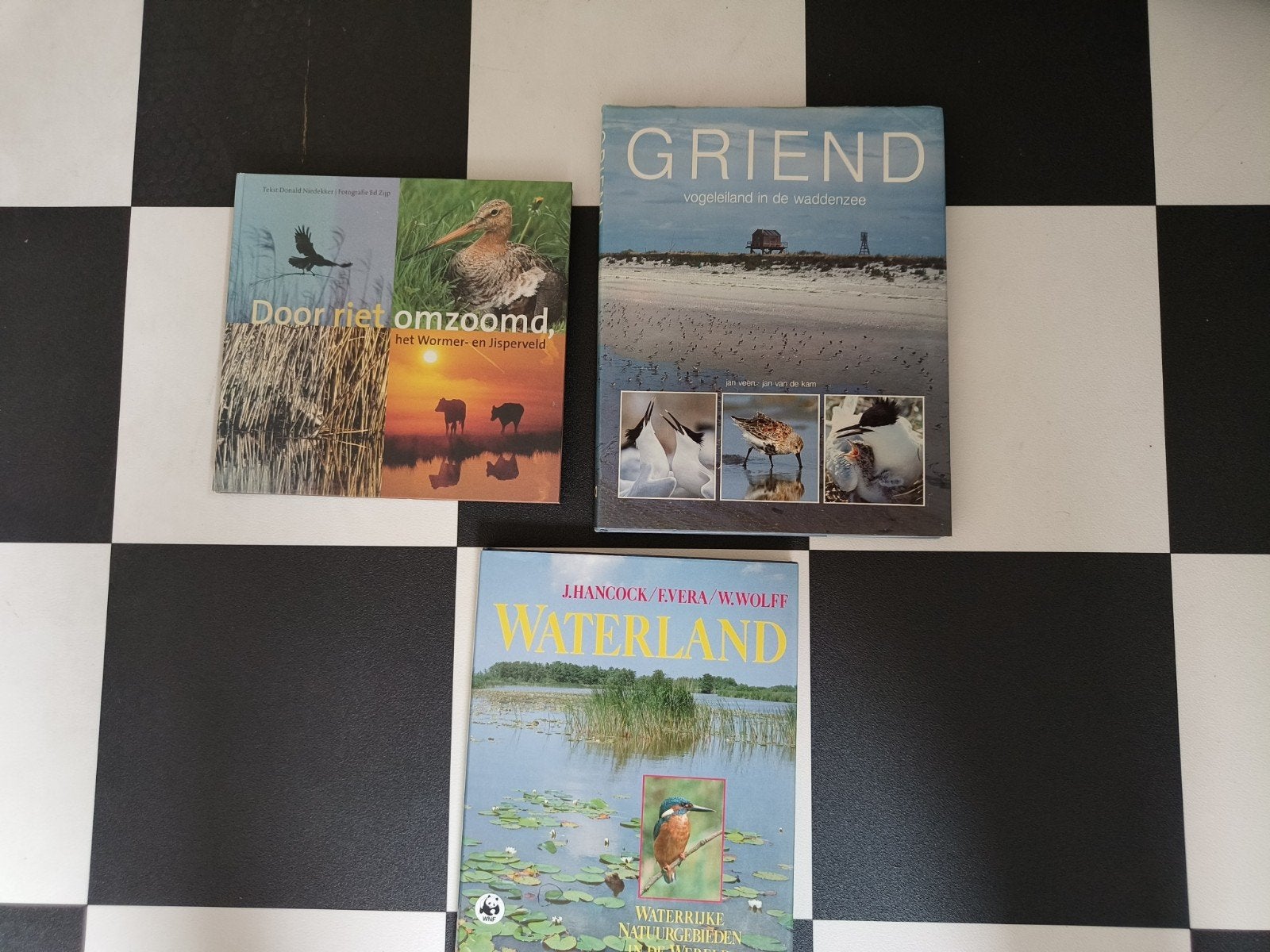 3 boeken over natuurgebieden, Ophalen of Verzenden, Gelezen, Natuur algemeen