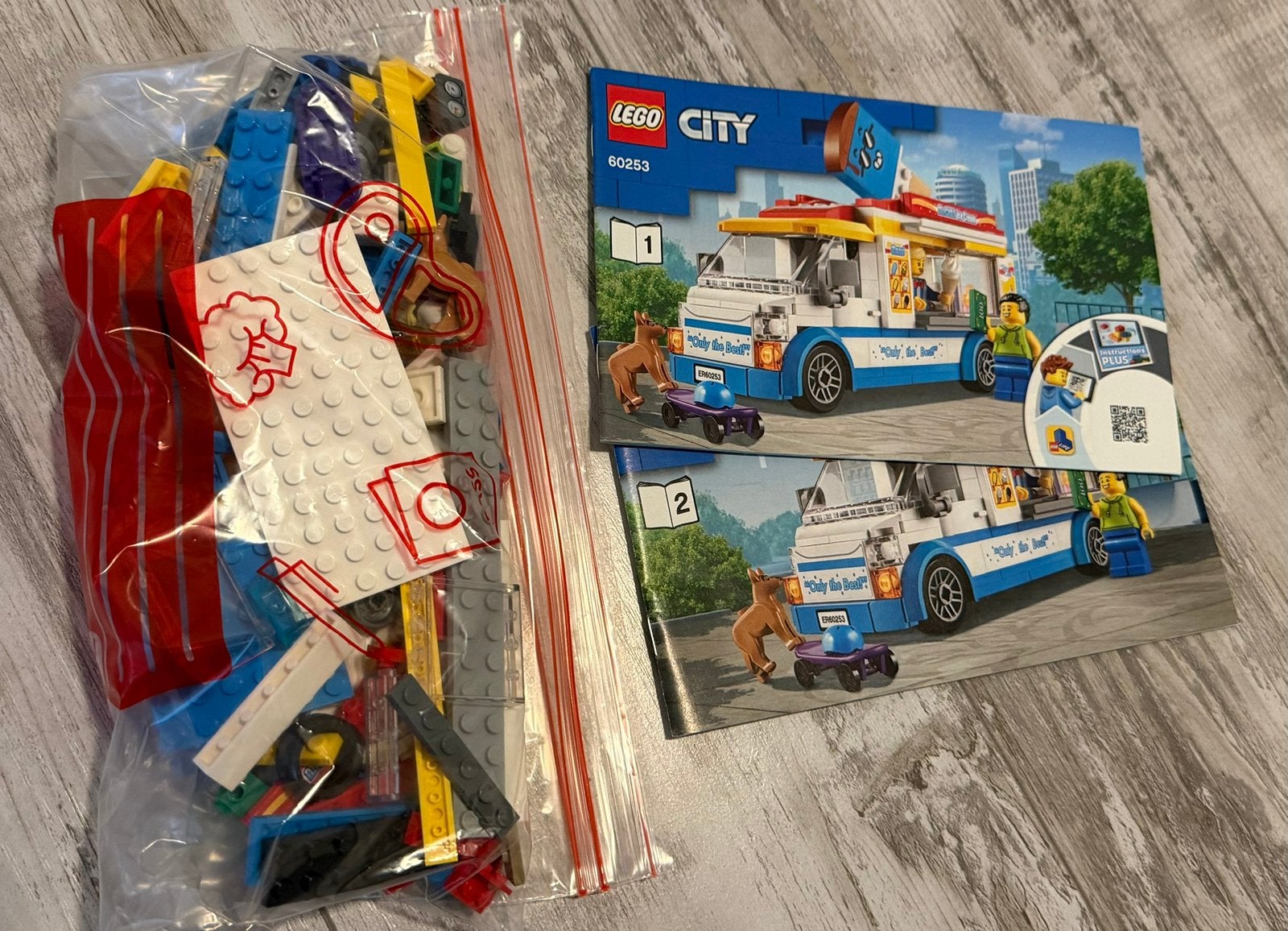 Lego 60253 Ijscowagen, Kinderen en Baby's, Speelgoed | Duplo en Lego, Ophalen of Verzenden, Zo goed als nieuw