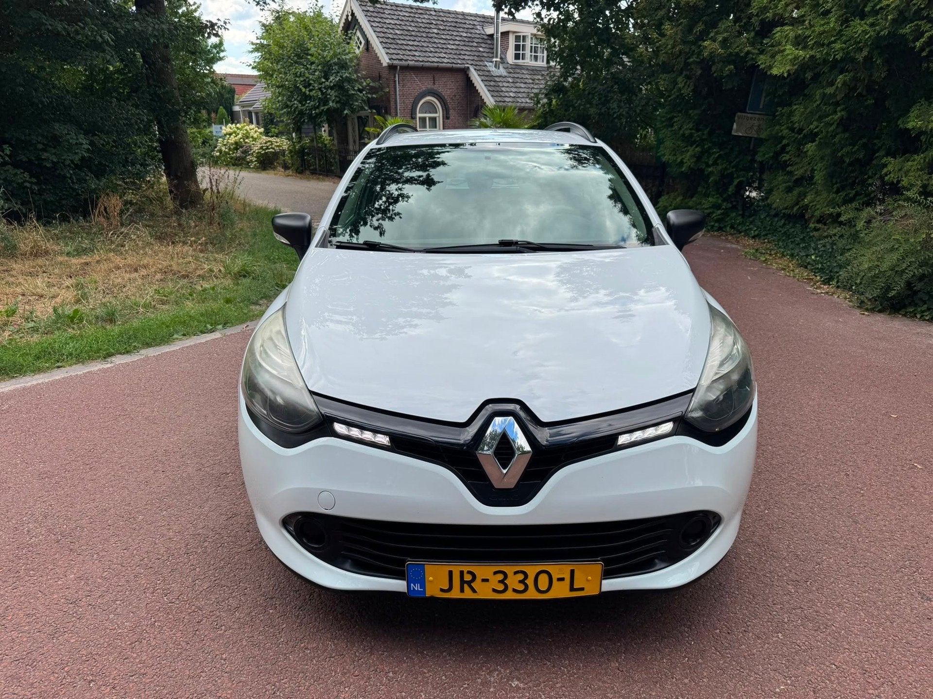 Renault Clio Estate 0.9 TCe Authentique / Airco / Aux / NAP/, Auto's, Voorwielaandrijving, 898 cc, Gebruikt, Euro 6