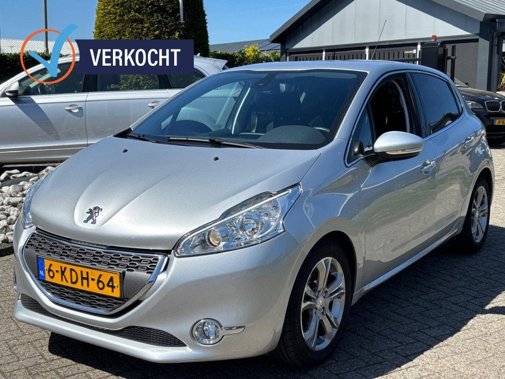 Peugeot 208 1.6 VTi Allure 2013 Dealerauto 1E Eigenaar 36.00, Auto's, Peugeot, Euro 5, Gebruikt, 4 cilinders, 49 €/maand