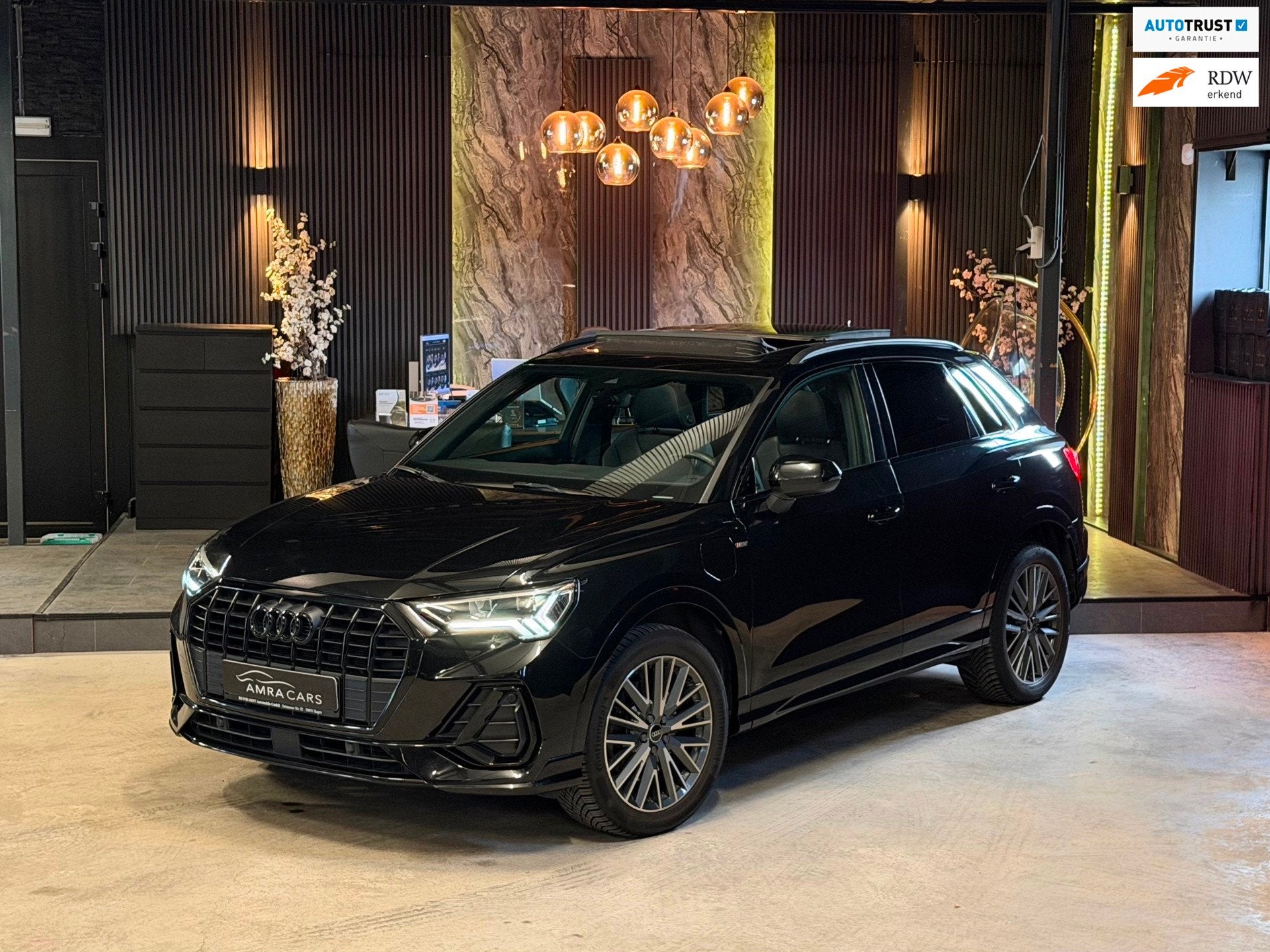 Audi Q3 45 TFSI e 3X S-Line|PANO|MEMORY|BOMVOL!, Auto's, Gebruikt, 150 pk, Leder en Stof, Origineel Nederlands