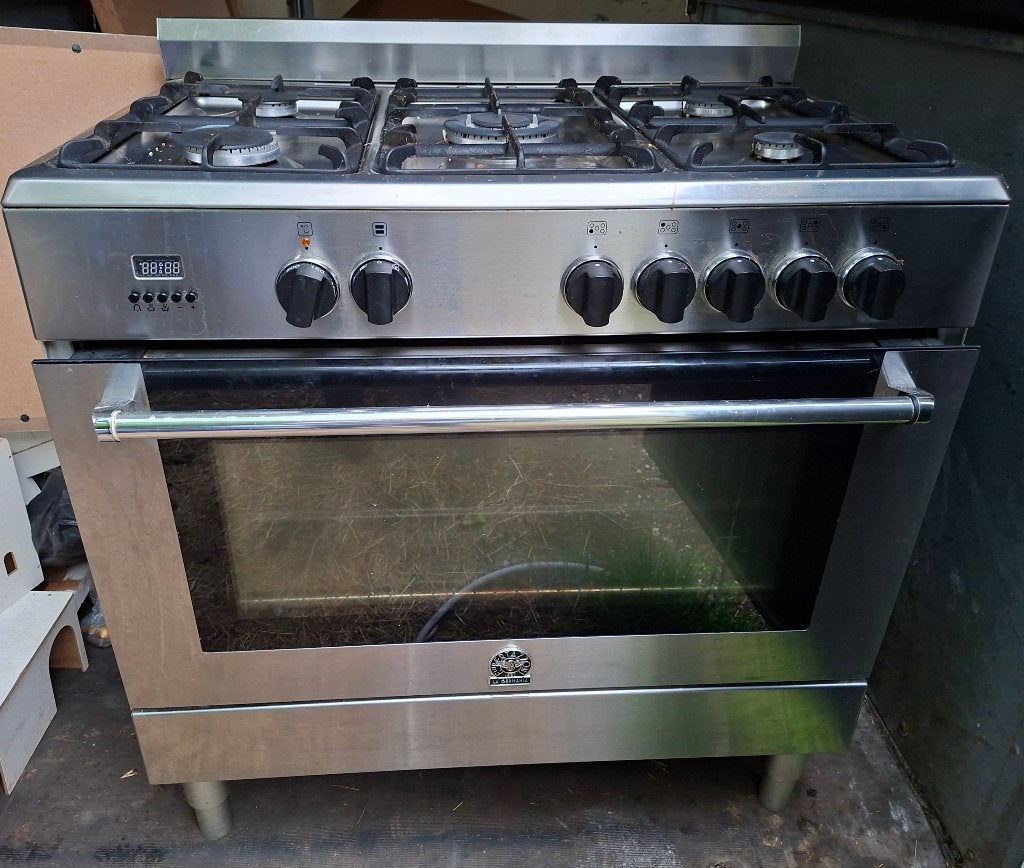 Bertazzoni gasfornuis 90 cm, Witgoed en Apparatuur, Fornuizen, Ophalen, Gebruikt, 60 cm of meer, Gas