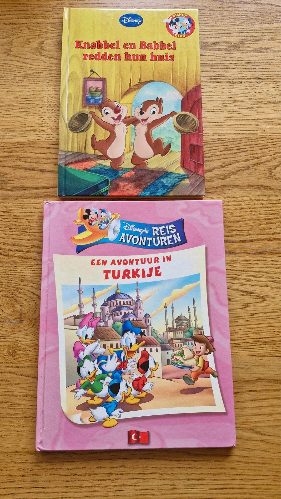 Disney Boeken: Knabbel & Babbel en Donald Duck Avonturen, Ophalen of Verzenden, Gelezen, Walt Disney, Sprookjes