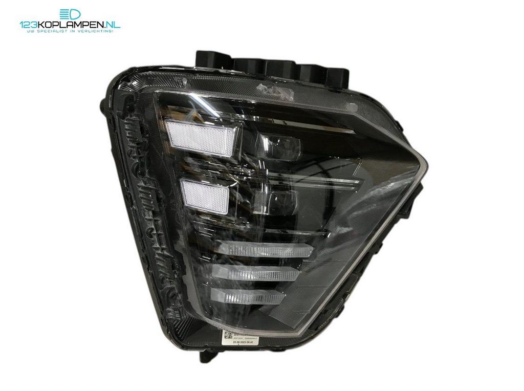 Hyundai Kona 2 Facelift koplamp rechts LED