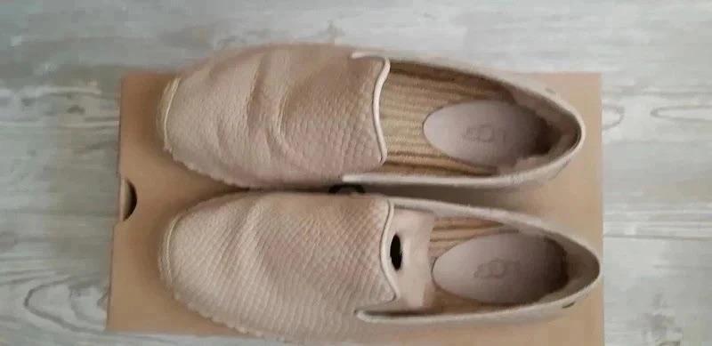 Ugg instappers maat 37 beige, UGG, Beige, Ophalen of Verzenden, Zo goed als nieuw